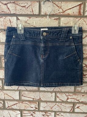 🩵💙CK Classic Jean Skirt (size 5)💙🩵